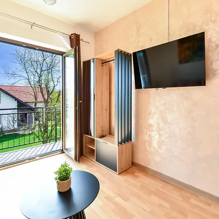 Apartments Patar Grabovac  Exterior photo