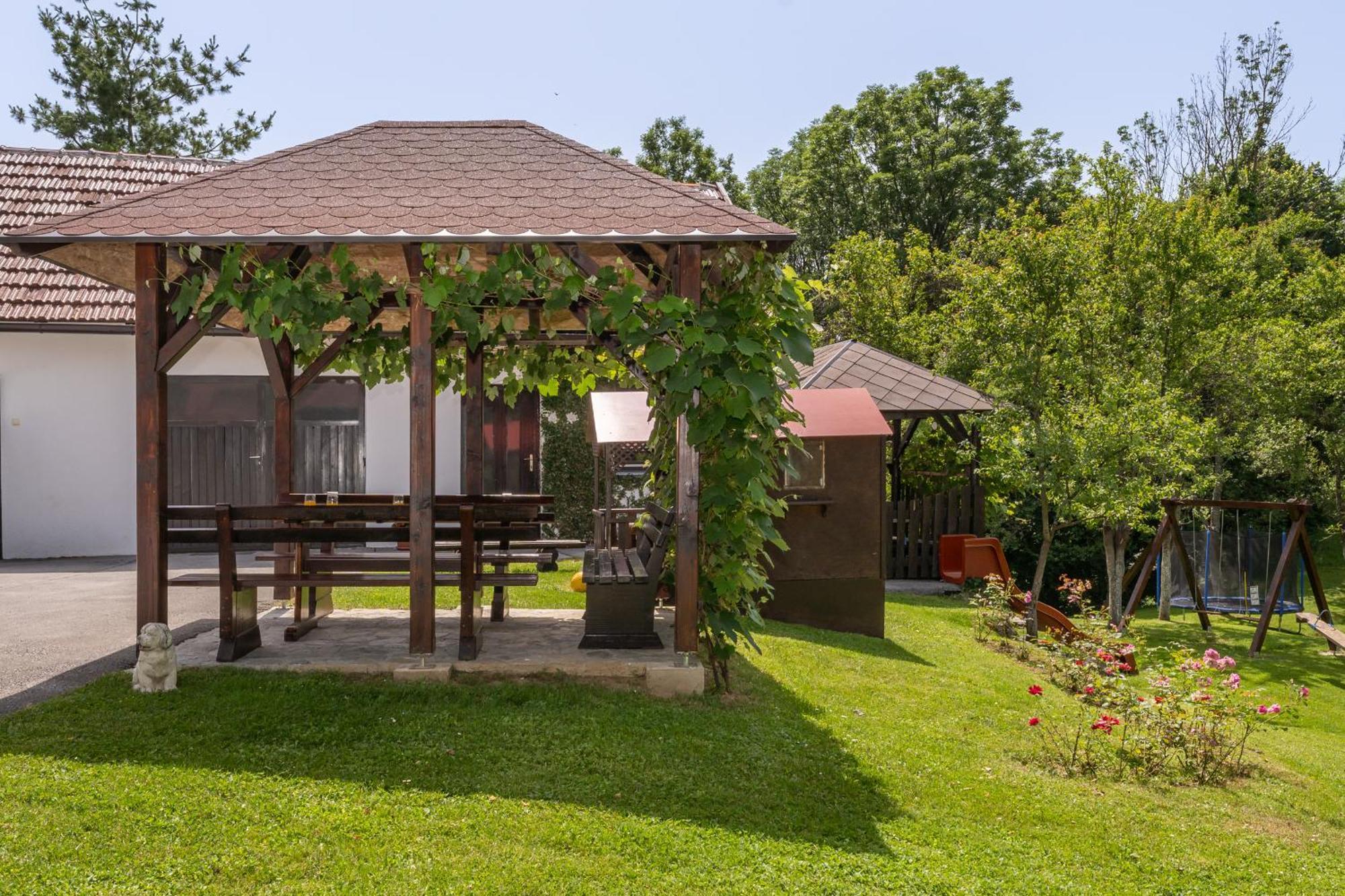 Patar Apartment Grabovac (Karlovac)