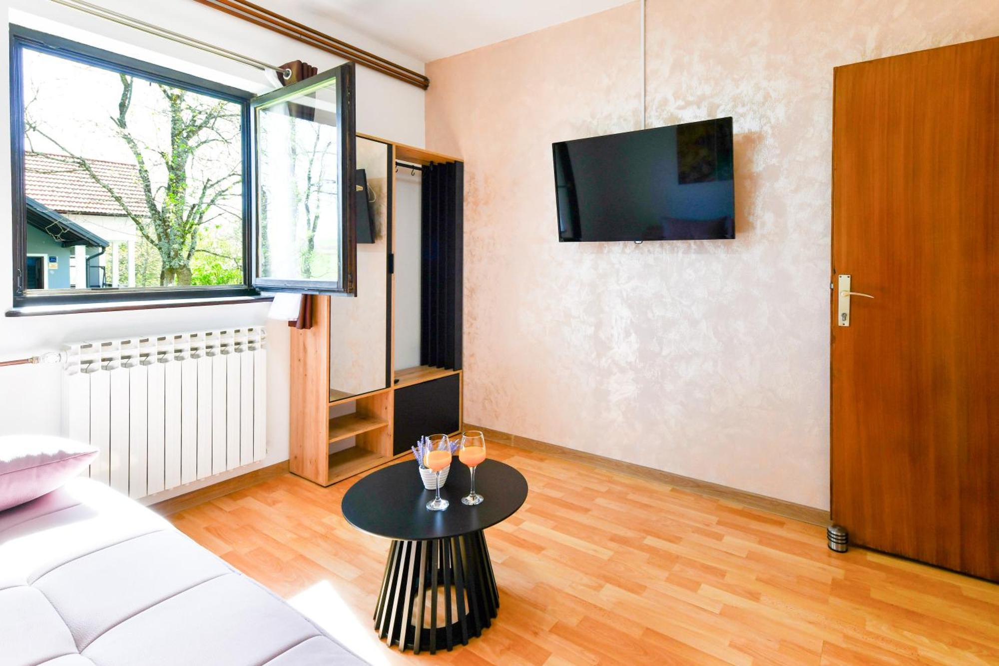 Patar Apartment Grabovac (Karlovac)
