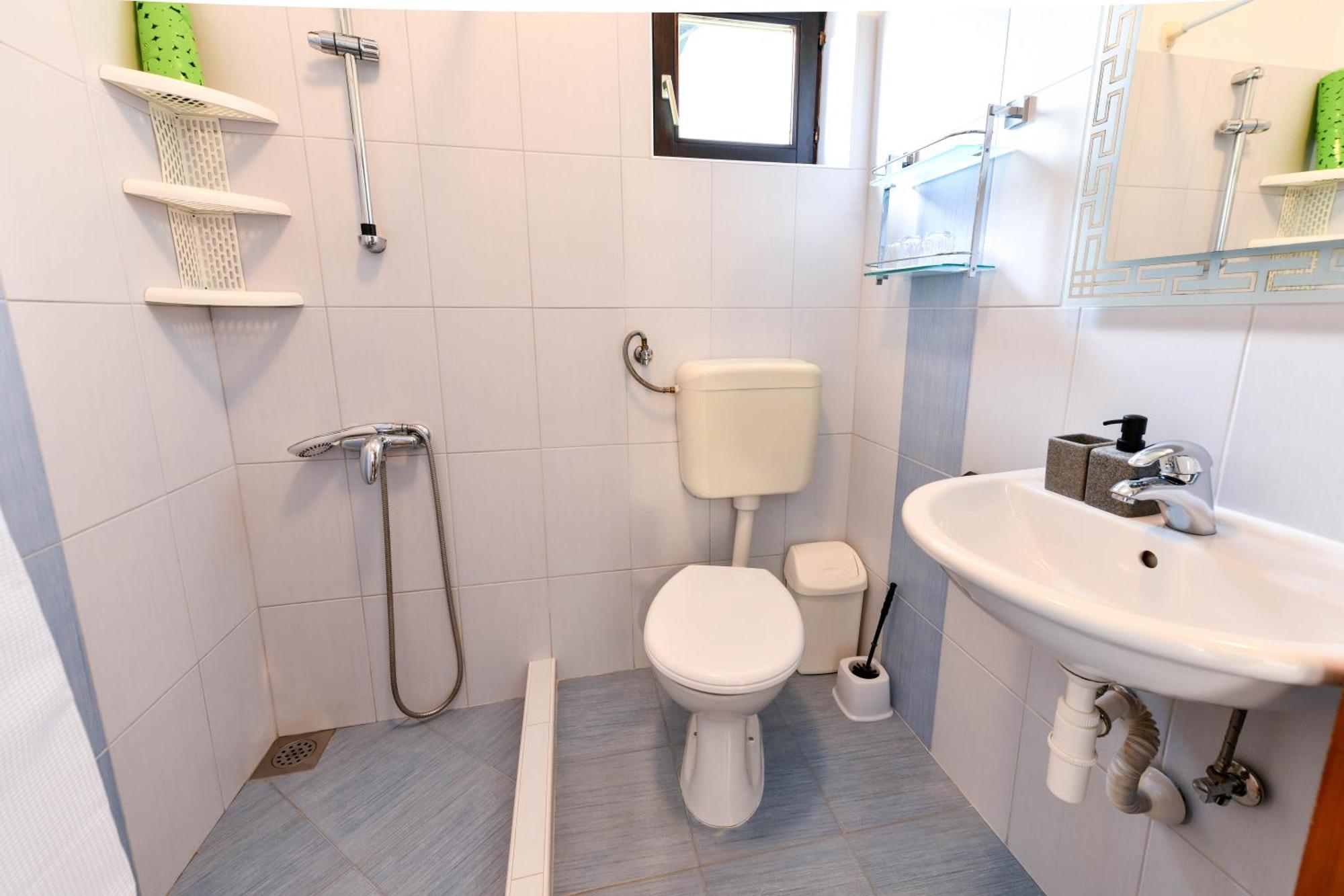Apartment Patar *