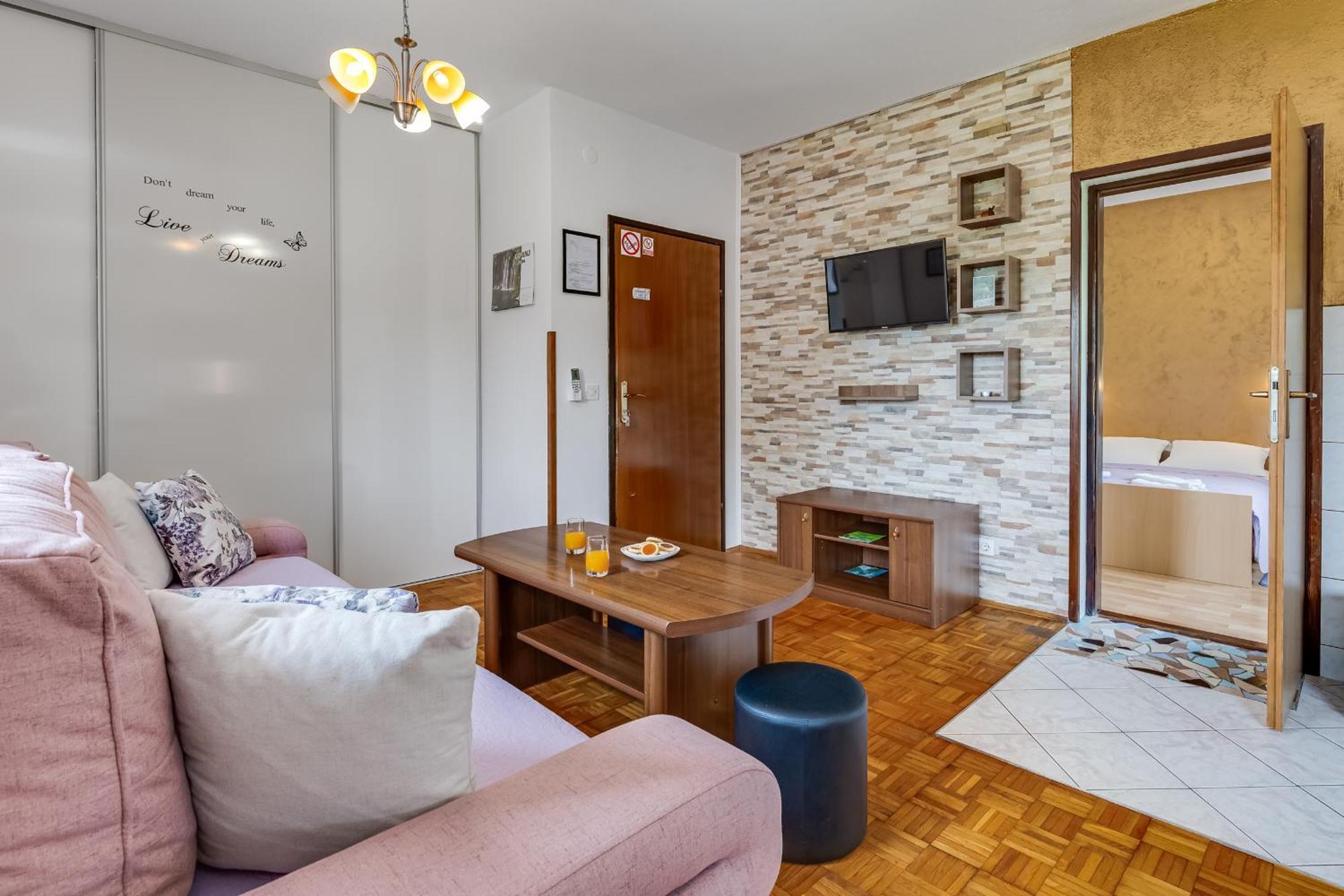 Apartment Patar